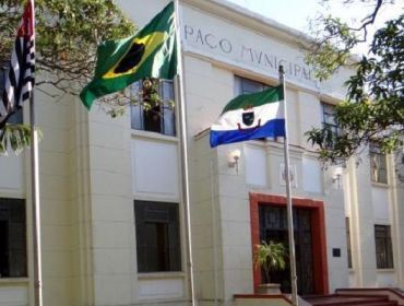 Recursos de R$ 5 milhões da Educação não foram utilizados por falta de tempo hábil, diz prefeitura