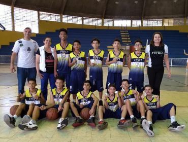 Basquete avança em duas categorias nos Jogos Escolares de São Paulo
