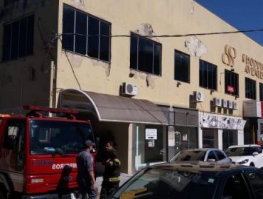 BOMBEIROS DE AVARÉ ATENDEM PRINCÍPIO DE INCÊNDIO EM PRÉDIO RESIDENCIAL