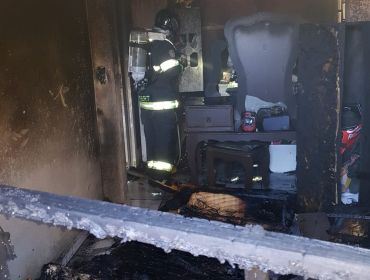 Casa pega fogo e mobiliza Corpo de Bombeiros em Avaré.