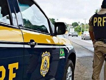 Polícia intercepta caminhonete com 200 quilos de maconha em rodovia de Avaré