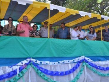 Após não ser anunciado em Desfile, Vereador Estati pede a substituição de apresentador