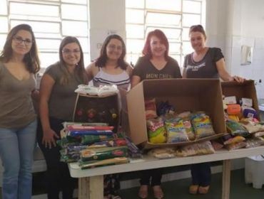 Secretaria da Pessoa com Deficiência doa alimentos a entidade assistencial