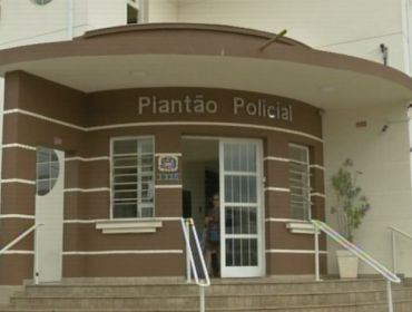 20 pessoas teriam sido enganadas por uma mulher que anunciava imóveis para locação nas redes sociais