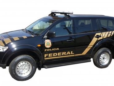 PF intercepta avião com 345 quilos de pasta base de cocaína