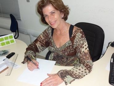 Vereadora Rosângela Paulucci Paixão Pereira deseja linha de ônibus para acesso ao novo Fórum