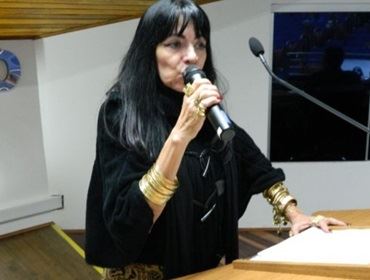 De autoria de Adalgisa Ward, Câmara aprova Lei que controla gastos com publicidade