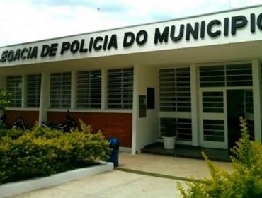 Jovem é preso suspeito de assaltar casas, lojas e pedestres em bairro de Tatuí