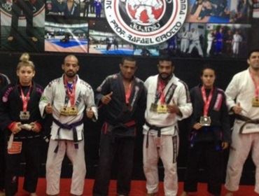 AVAREENSES BRILHAM EM CAMPEONATO DE JIU-JITSU EM BARUERI