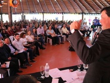 Avaré e mais 8 municípios da região recebem capacitação para implementar 'Programa Criança Feliz'