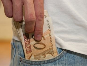 Receita libera nesta quinta-feira consulta ao 1º lote de restituição do IR 2017