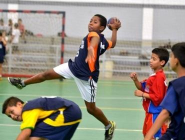 Aos esportistas: confira os horários da Escolinha de Handebol