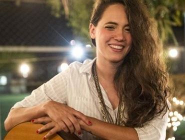 Cantora Tiê fará show em Avaré