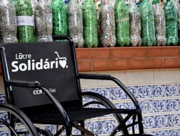 SPVias e Artesp entregam mais uma cadeira de rodas em Avaré