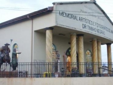 FAMÍLIA DE TININHO NEGRÃO DOA PEÇAS AO PATRIMÔNIO CULTURAL