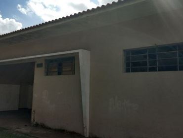 Prefeitura de Avaré denuncia: vandalismo está destruindo prédios da CAIC