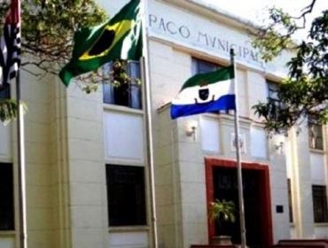 ?Censo? da Prefeitura pretende evitar reajuste de salários dos servidores