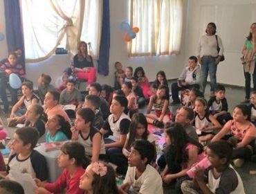 ALUNOS DA REDE MUNICIPAL COMEMORAM A ?SEMANA DO JOVEM TRABALHADOR?