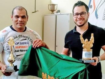 Avareense é campeão mundial de supino