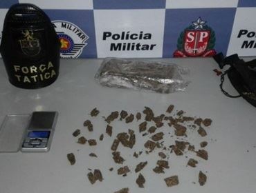 Homem é preso ao ser flagrado com porções de maconha em Tatuí