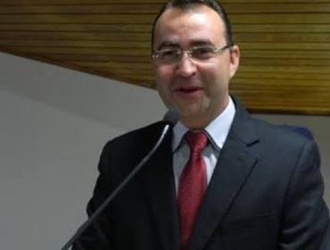 Vereador aponta problemas com o lixo