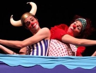 Espetáculo de comédia teatral 'Água até o nariz' é apresentado em Piraju