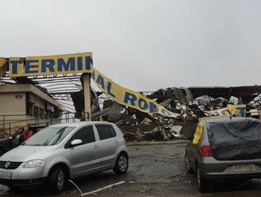 TERMINAL RODOVIÁRIO DE TAQURITUBA ESTÁ FUNCIONANDO EM UM LOCAL IMPROVISADO.