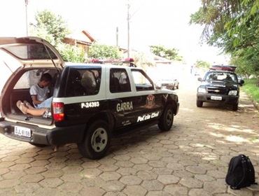 Polícia Civil detém adolescentes e um maior por furto no Jardim Brasil Três adolescentes e um jovem 