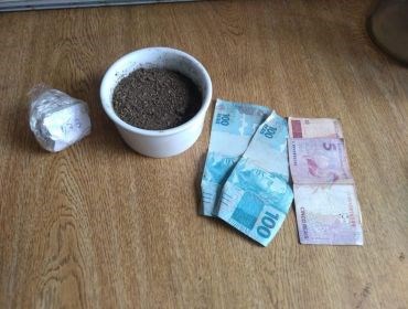 Polícia Civil prende universitária por tráfico de drogas