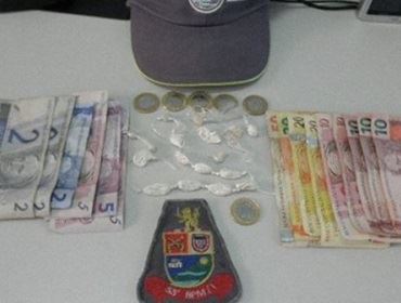  POLÍCIA MILITAR DE PIRAJU PRENDE MAIS DUAS PESSOAS PELO CRIME DE TRÁFICO DE DROGAS