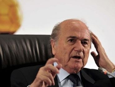 Fifa propõe que Copa de 2022 aconteça em novembro e clubes partem para o ataque
