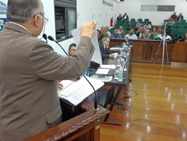 DENUNCIA CONTRA O VEREADOR DR. ERNESTO FOI ARQUIVADA 