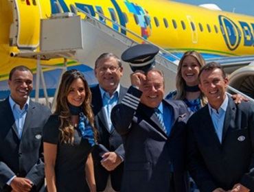 ·          Band divulga imagens do avião exclusivo para cobertura da copa do Mundo.