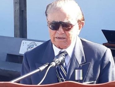 PM homenageia ex-combatente