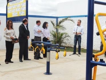 Prefeitura de São Manuel inaugura primeira academia ao ar livre para portadores de deficiência