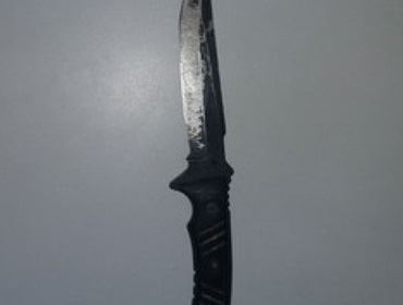 Esposa mata marido com facada no tórax após discussão em bar de Avaré