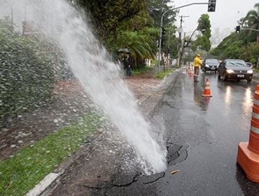 25% da água captada na Grande SP pela Sabesp é desperdiçada