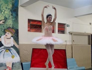 DIVERSAS ATIVIDADES MOVIMENTAM IV FEIRA DA EDUCAÇÃO DA FREA