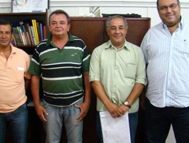Prefeitura paga servidores  na segunda-feira, 10 de março