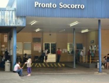 Demora no atendimento de Pronto Socorro em Botucatu foi preciso a presença da Polícia Militar.   