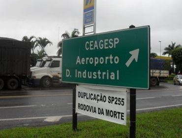AVARÉ E SEUS TREVOS IRREGULARES