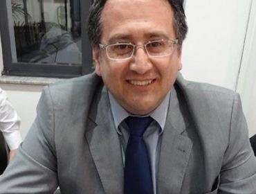 Vereador Roberto Araújo homenageia Funerária Nossa Senhora Aparecida pelos seus 70 anos de atividade