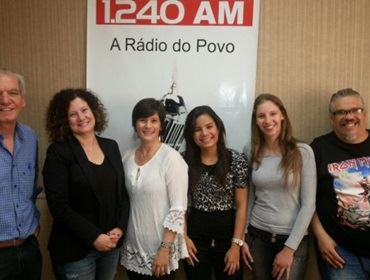 Enfermagem da FMB orienta população sobre cuidados com a saúde