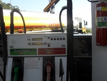 GASOLINA NA ROD. CASTELO BRANCO É MAIS CARA