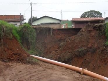 ATÉ A SABESP ABANDONOU AVARÉ