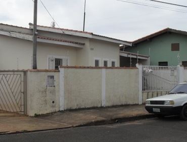 VAZAMENTO DE ESGOTO IN NATURA NA RUA MANOEL PRETO CARDOSO - BRABÂNCIA