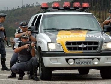 APREENSÃO DE ANABOLIZANTES 