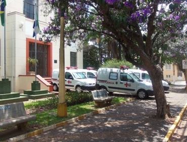 Prefeitura com verbas própria compra quatro ambulâncias