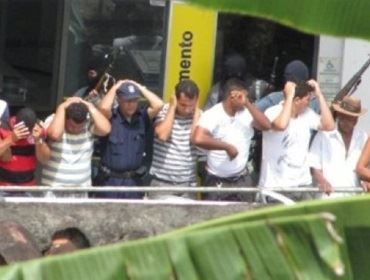 ASSALTO A BANCO