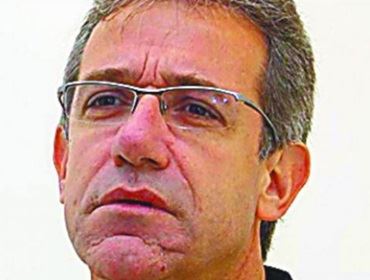 Futuro ministro da Saúde, Chioro mantém consultoria